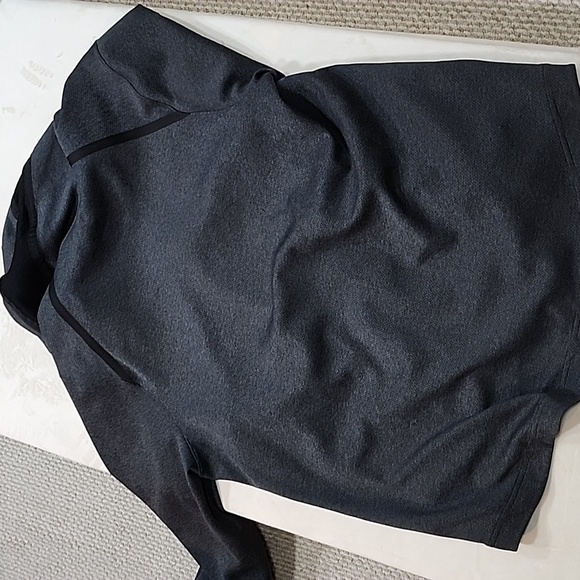 Nike showtime Philadelphia sixers hoodie - Picture 6 of 6